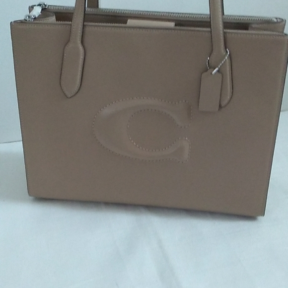 COACH Pebble Leather Tote Bag Taupe - Picture 7 of 12